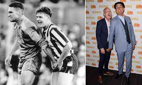 Vinnie jones and paul gascoigne's interview can be heard at tonightcredit: Paul Gascoigne And Vinnie Jones Recreate Iconic Photo Of Actor Grabbing Former England Star S Groin Daily Mail Online