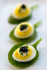 It S Deviled Egg Day The Glamorous Housewife Aperitif Gastronomique Recettes De Cuisine Cuisine Et Boissons