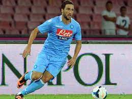 Record del mondo:prima volta in champions league che il nome di un giocatore viene ripetuto 9 volte: Napoli President Pushed Me To Chose Juventus Traitor Gonzalo Higuain Hits Back At Critics Sports News Firstpost