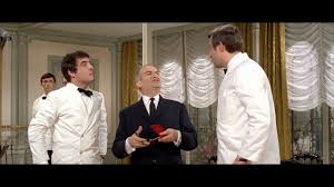 View latest posts and stories by @restaurant_legrand ресторан le grand in instagram. Louis De Funes Le Grand Restaurant 1966 Servir C Est Sourire Youtube