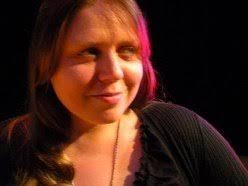 Amy Alls's Instagram, Twitter & Facebook