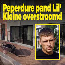 Voor amsterdamse begrippen is het nieuwe onderkomen gerust een kast van een huis te noemen. Peperdure Pand Lil Kleine Overstroomd Ditjes Datjes