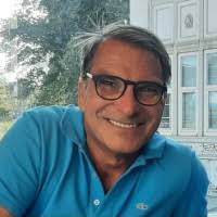 2400+ profilů „Perz“