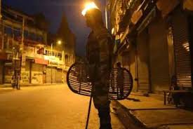 Violence over the citizenship amendment act (caa) continued to escalate in north east delhi on tuesday taking the death toll to 13 as police struggled to check the rioters who ran amok on streets. Breaking Night Curfew Imposed In Delhi From 10 Pm To 5 Am Till April 30 Curly Tales