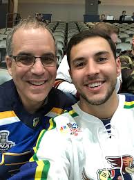 Stephen Lipp (@carpetonefw)