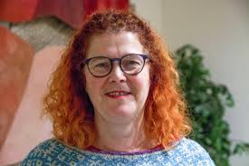 Fem miljoner satsas på bok- och demokratibuss: "Kan komma mycket närmre  medborgarna"