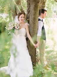 There are so many wedding moments you don't want to miss. Amazing Creative Wedding Photography Poses