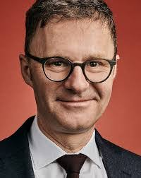 Daniel Hodel's Instagram, Twitter & Facebook