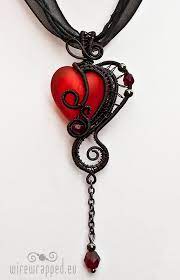 Heart Pendant Handcrafted By Ula Kapala Gothic Jewelry Beautiful Jewelry Jewelry
