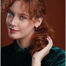 Darlyne Jones's Instagram, Twitter & Facebook