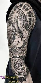 Tattoo religiosa | Tatuagem masculina braço, Tatuagem ombro masculina, Tatuagem religiosa no braço