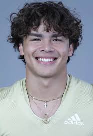 Joshua Robles's Instagram, Twitter & Facebook