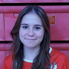 Samantha Loomis's Instagram, Twitter & Facebook