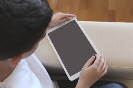 Best Tablet For Kids With Autism 3 Types And 13 Apps