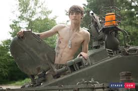 Watch Intriguing Gay Porn Tank Top Scenes featuring Muscle Men