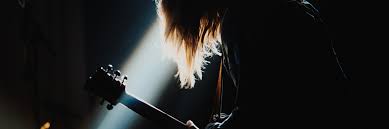 Having started in 2016 it has grown into a powerhouse of a brand boasting collaborations with big company's such as reuzel, babyliss and many more. The Heartbreak Club Ft Tino Drima Rushtix