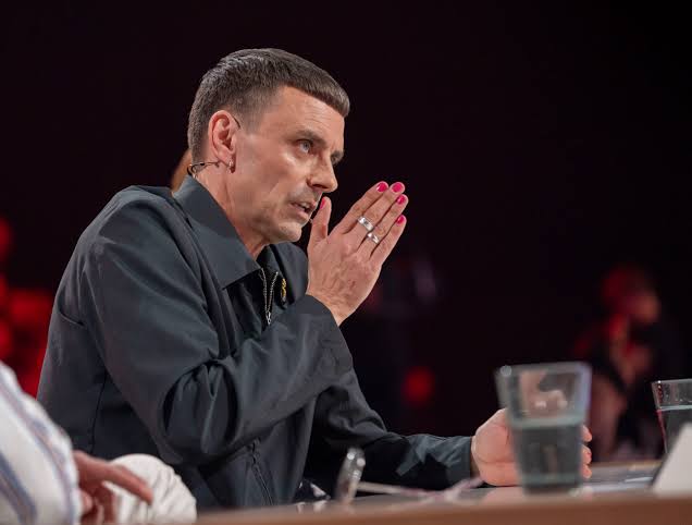 Simon Kvamm stopper i "X Factor" | SE og HØR