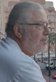 ANTONIO FELIPE RUBIO, EL UNIVERSO Y EL RESTO DEL MUNDO Mañana viernes 29 de  abril el periodista almeriense Antonio Felipe Rubio Perez firmará  ejemplares de su primer libro titulado “El Universo y