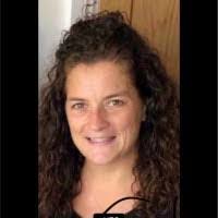 Vicki Beal's Instagram, Twitter & Facebook