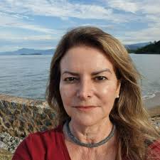 Happy to be part of the FIRST MOVERS community.