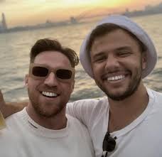 Blake Davey (@iamblakedavey) • Instagram photos and videos