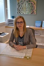 Forte de son expérience, elle est médecin généraliste et homéopathe. Dr Mathilde Lemoine Medecin Generaliste A Rennes