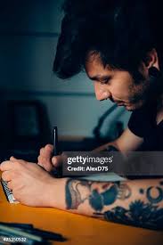 579 Alex Pierce Stock Photos, High-Res Pictures, and Images