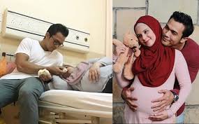 Saharul Ridzwan Isteri Timang Anak Lelaki