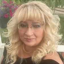 There is a heavy law enforcement presence west of Anaconda near Stumptown  Road and Anderson Ranch Loop Road. Authorities are searching for a suspect  believed to be armed. Please avoid the area.