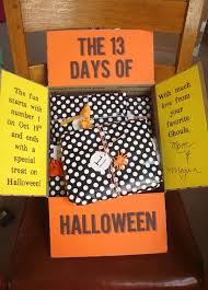 Birthday Care Package Ideas For College Students 13daysofhalloween Would Be Fun For A College Student Or Someone Living Away From Home Halloween Care Packages Halloween Countdown Halloween Crafts