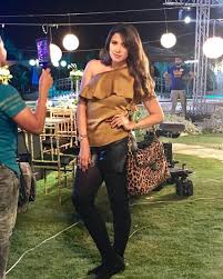 كثيراً ما تثير الفنانة المصرية ياسمين عبد العزيز اهتمام المتابعين بطرافتها. Ø¥Ø·Ù„Ø§Ù„Ø§Øª ÙŠØ§Ø³Ù…ÙŠÙ† Ø¹Ø¨Ø¯ Ø§Ù„Ø¹Ø²ÙŠØ² ØªØ¨Ù‡Ø± Ø¬Ù…Ø§Ù‡ÙŠØ±Ù‡Ø§ Ù…Ø¬Ù„Ø© Ø§Ù„Ø¬Ù…ÙŠÙ„Ø©