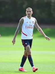 Face and hair by : Pin On Hector Bellerin