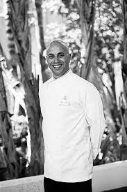 Ali ronay, yapımını provizyon medya'nın üstlendiği yeni yemek yarışması programı şef akademi'nin jürileri arasında yer alıyor. Ali Ronay Rocca D Ream As A Graduate Of Hotel Management Ronay Advanced His Career As A Chef After Attending L Institut Paul Bocuse And Ecole Des Arts Cu