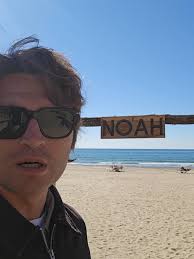 Noa Beach Solarium: Vista Mare e Emozioni Uniche