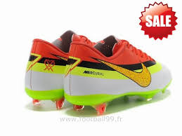 Les chaussures de foot nike sont à découvrir dès maintenant sur votre boutique zalando ✔ livraison rapide et retour gratuit ✔ commandez en toute simplicité. Nike Mercurial Chaussure De Foot Nike Chaussures Foot Nike Chaussure De Foot Chaussure