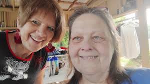 Carrie Bruner's Instagram, Twitter & Facebook