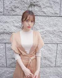 黒坂優香子 key ゆかるんはinstagramを利用しています さてさて 今日この後19時からは jourdemuguet のアカウントで インスタライブをします インスタライブの中で お知らせもあるのでぜひ見てほし cold shoulder dress fashion shoulder dress