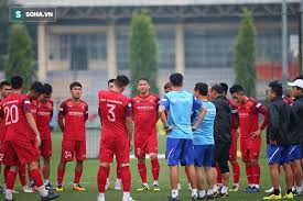 Nơi hàng phòng ngự, việc các hậu vệ của đội bị nhiều chấn thương là điều đáng lo nhất. Nhá»¯ng Dáº¥u Hiá»‡u Ä'ang Lo Ngáº¡i Cá»§a Ä't Viá»‡t Nam TrÆ°á»›c Cuá»™c ThÆ° Hung Vá»›i Malaysia á»Ÿ Vong Loáº¡i World Cup 2022