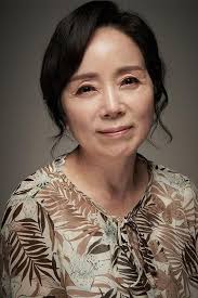 Kim min kyung personal life & career. 0 1oyq472yrnlm