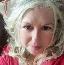 Who can renovate my kitchen, bathroom, and guest loo in Mandurah?