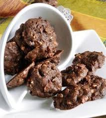 Resepi cookies ala famous amos, resipi cookies ala famous amous, resepi biskut famous amos, resepi cookies ala famous amos 3 jenis 1 acuan sukatan sama, resepi biskut coklat chip almond, resepi red velvet cookies, resepi biskut dark choc, resepi cookies chocolate chip mudah dan sedap, resepi mudah dan cepat cookies, 5 Resepi Biskut Hari Raya Aidilfitri Ala Chef Wan Terkini Aneka Resepi Mudah Dan Sedap Chocolate Cookie Recipes Chocolate Chip Recipes Yummy Cookies
