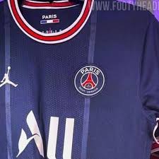 Maillot de foot officiel vente maillot de foot pas cher: Beaucoup De Bleu Et Un Logo Jordan Le Nouveau Maillot Domicile Du Psg Se Devoile Eurosport