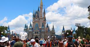 Discover 2 disney parks, 7 disney hotels, a golf course and disney village for even more magic and fun. å…¨çƒæœ€å¤§è¿ªå£«å°¼ ä¸–ç•ŒæŽ'åç¬¬ä¸€çš„ä¸»é¢˜ä¹å›­ å¥¥å…°å¤šè¿ªå£«å°¼ä¹å›­ä¸€æ—¥é—¨ç¥¨ Klookå®¢è·¯ä¸­å›½