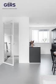 witte staallook deur voor je bestaande kozijn kozijndeur opdekdeur wit gewoongers witte deuren huis interieur binnendeuren