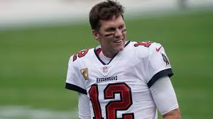 (born august 3, 1977) is an american football quarterback for the tampa bay buccaneers of the national football league (nfl). Tom Brady Bucs Looking For A Little Prime Time Redemption