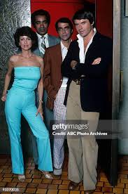 813 Robert Bart Stock Photos, High-Res Pictures, and Images