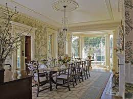 Chinoiserie wallpaper of portobello design hand painted on green square indian wallpaper with anqtique finish. Renewing Traditional Chinoiserie Wallpaper Gracie De Gournay Dining Room The Glam Pad