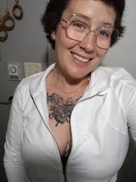 My mum has undiagnosed dementia and lives hundreds of miles from me. Her  husband has recently passed so she now lives alone with no body except me.  She has given me a