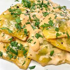 Keto Spinach And Ricotta Ravioli Keto With Mona In 2021 Spinach And Ricotta Ravioli Ricotta Ravioli Keto Recipes Dinner