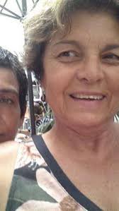 La madre de Sara. "Duermo detrás de la puerta esperándola"